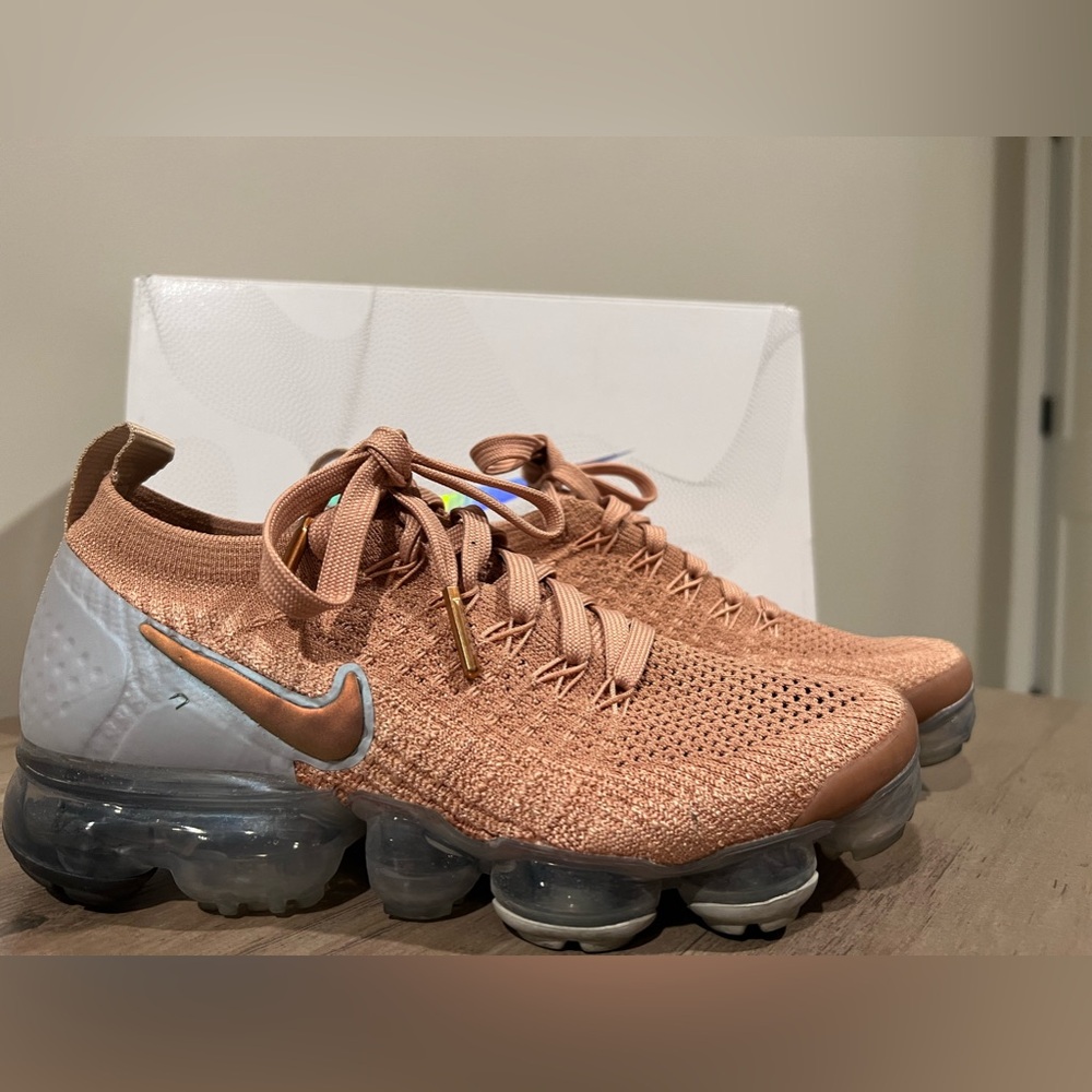 Nike Women’s Air VaporMax Flyknit — Rose Gold/White